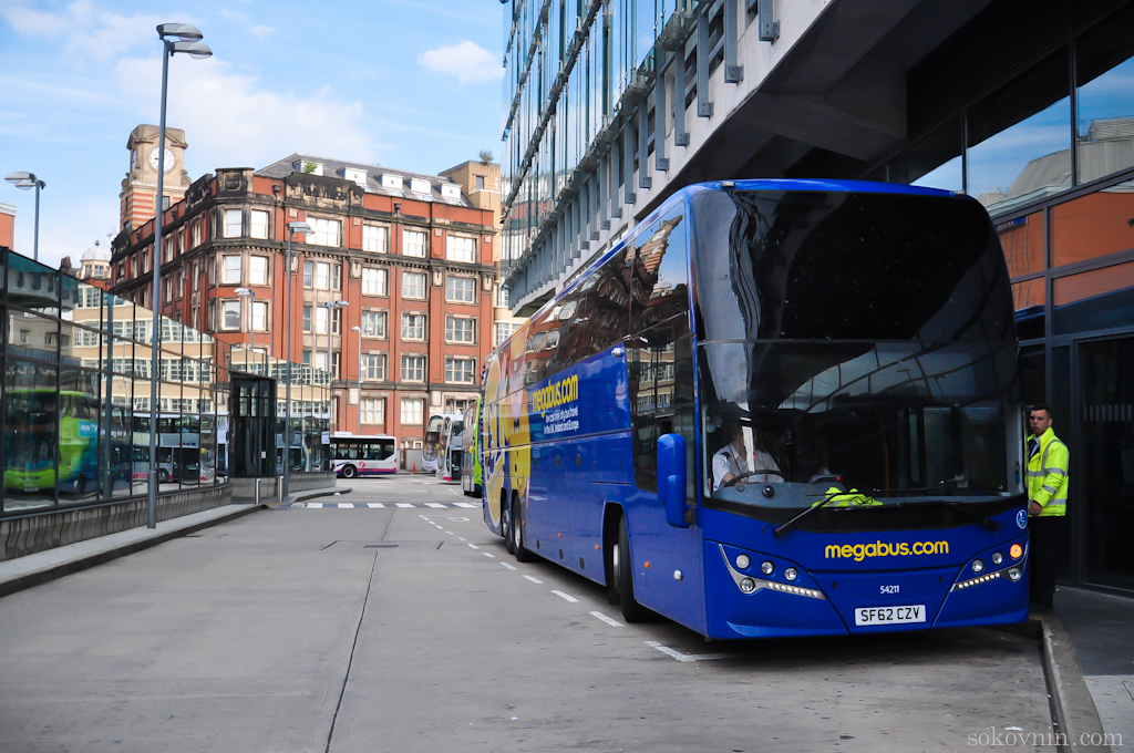 Автобус Megabus в Англии