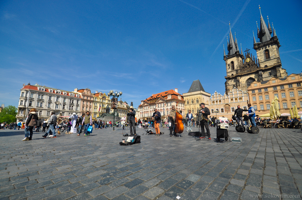 Площадь в Праге