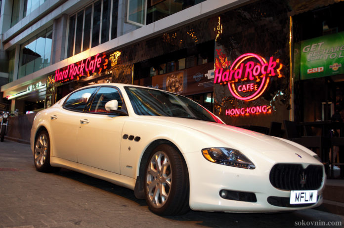 hardrock-hk-1 Вход в Hard Rock Cafe в Гонконге